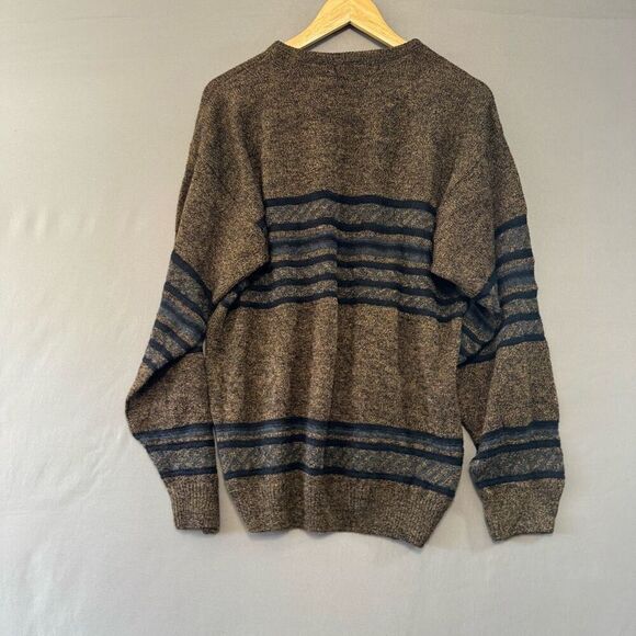 Cooper Knitwear Men’s Striped Round Neck Knit Sweater Size Large - Picture 3 of 7